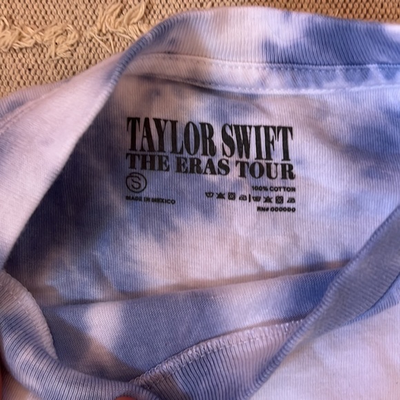 NWT Taylor Swift Eras Tour Official Tie Dye Sleeveless Tee - Picture 3 of 5